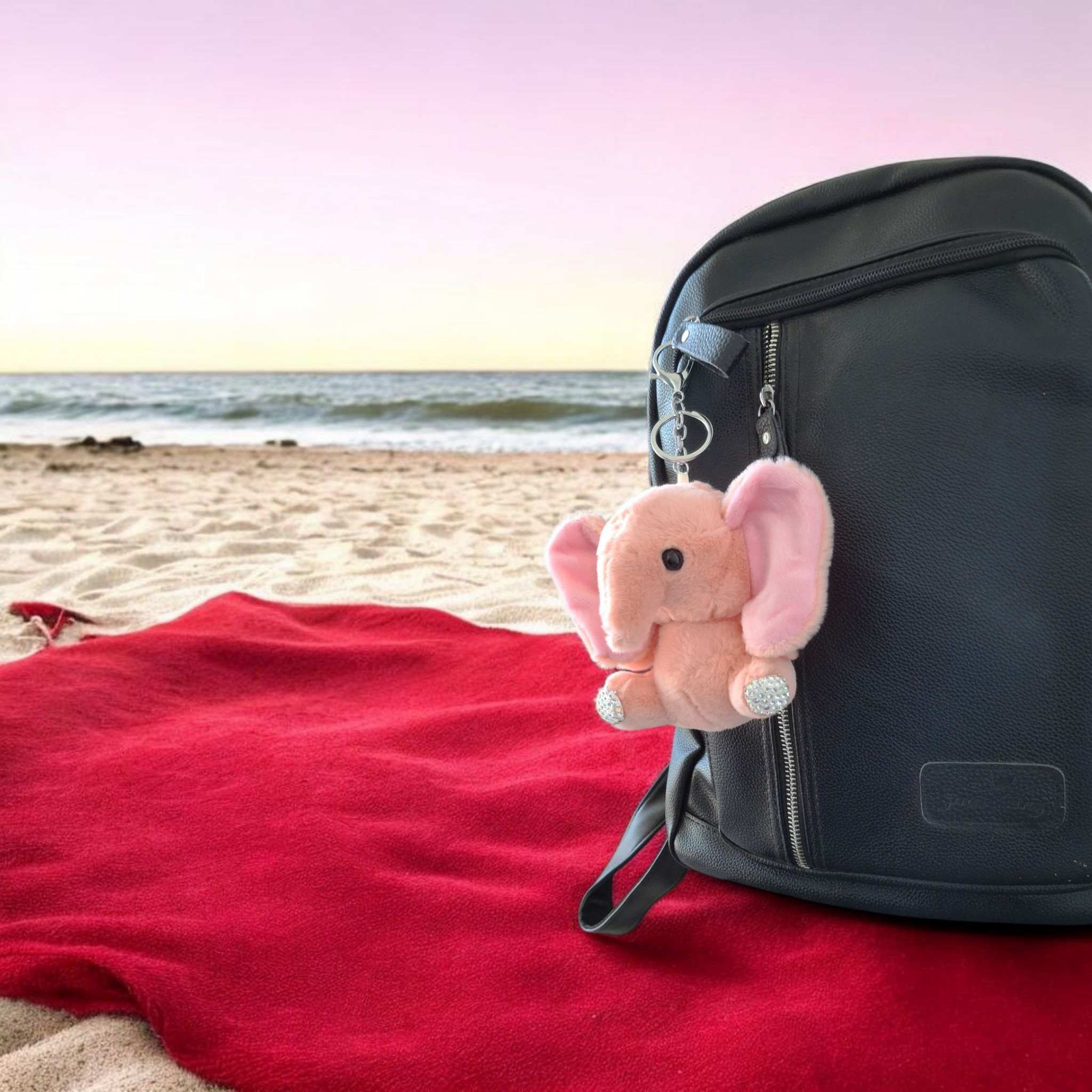 Плюшено розово слонче с камъчета – ключодържател – Слонче на любовта I Дамски ключодържатели Плюшено розово слонче с камъчета – ключодържател – Слонче на любовта , Онлайн магазин за ключодържатели